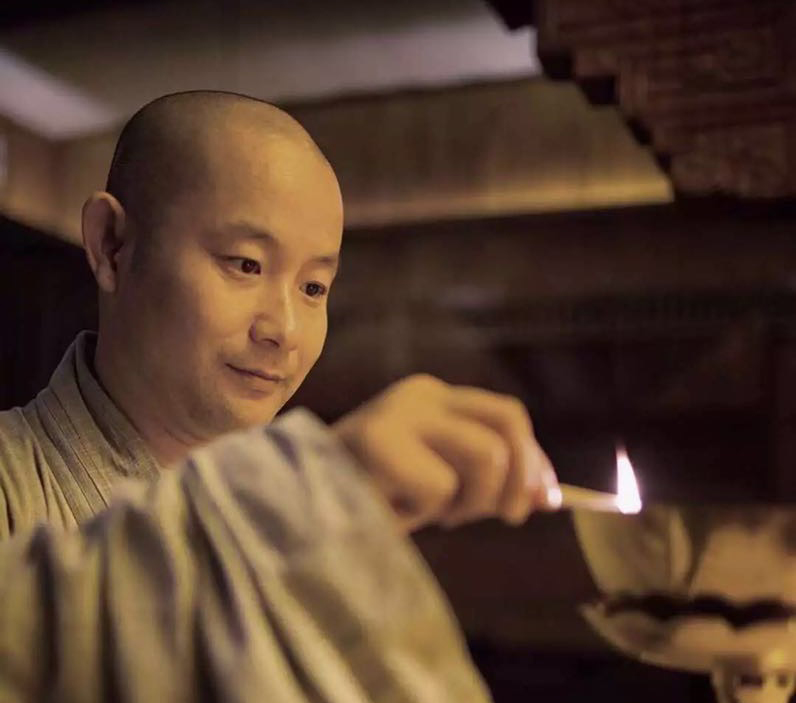 鏄ヨ妭鍚勫湴瀵哄簷鐖嗘弧,闄ゅ澶滅殑瀵哄簷