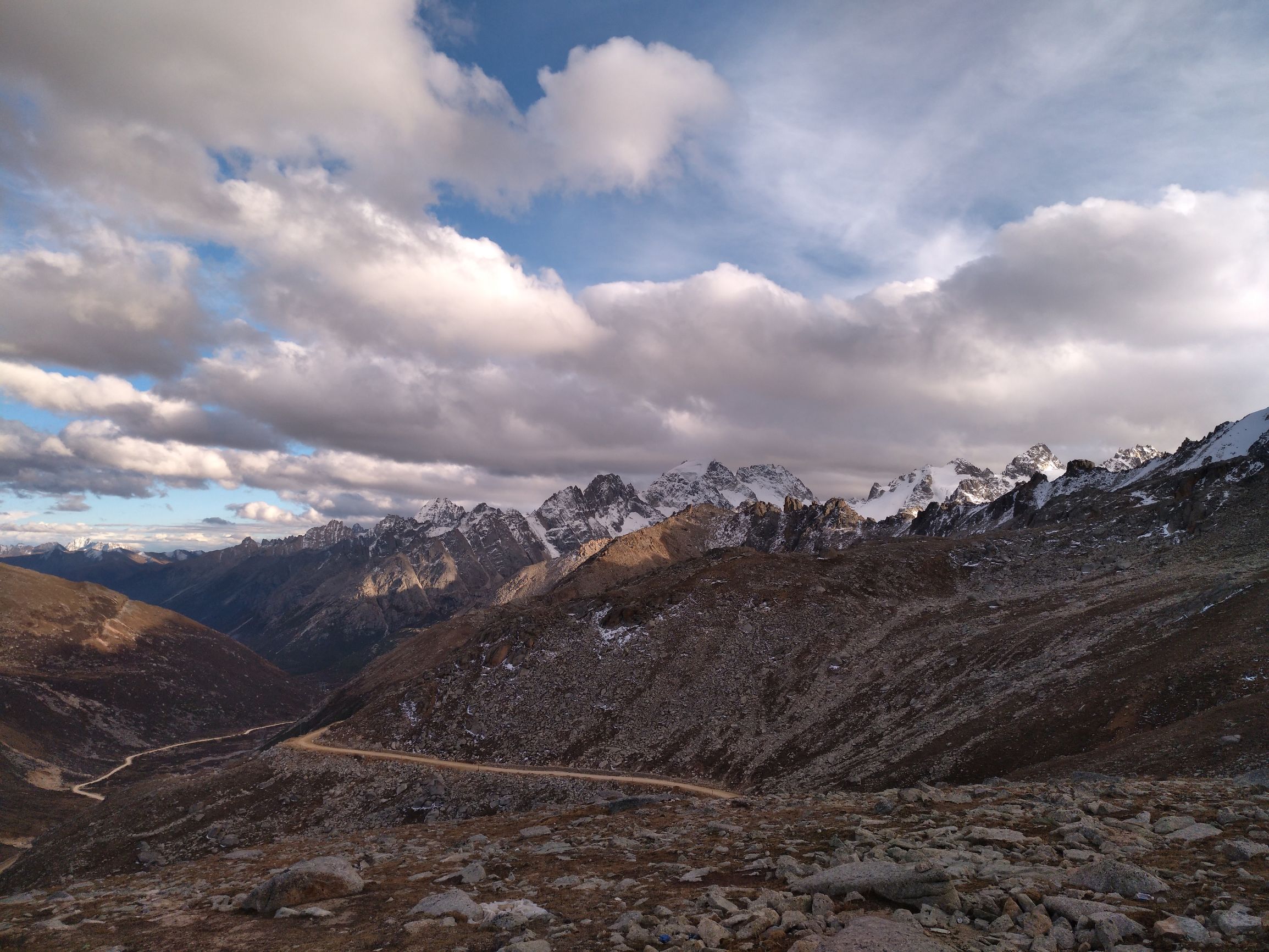 宁夏到陕西的沿途旅游,从宁夏自驾游到重庆多长时间