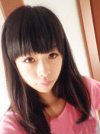 内扣梨花卷教程,梨花烫中长发内扣梨花卷图片