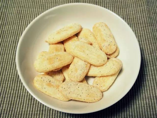 日本有啥好吃的零食值得买,日本最好吃的零食2020