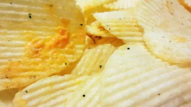 日本有啥好吃的零食值得买,日本最好吃的零食2020