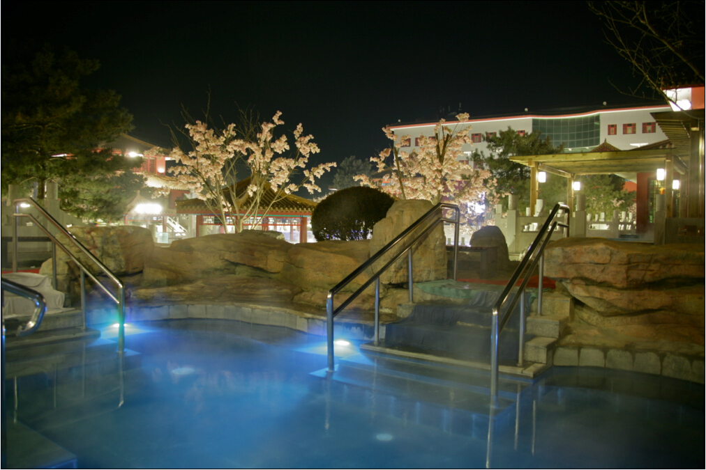 北京市九华山室外温泉视频,北京九华山温泉价目表