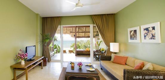 老房改造墙面刷漆好还是贴壁纸,墙面贴壁纸好还是刷乳胶漆好呢