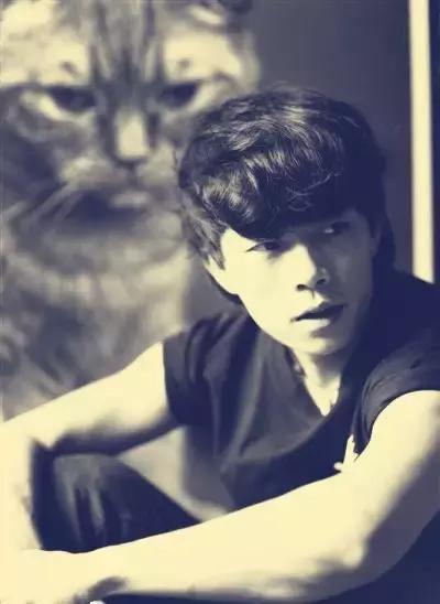 一个熟悉而又陌生的城市歌名,有个美丽的地方叫家乡