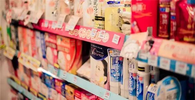 2021进口化妆品降价,进口化妆品大降价