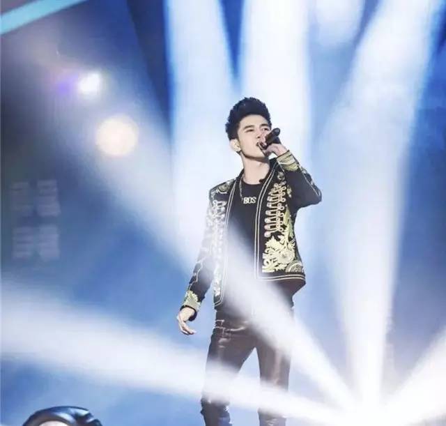 无冕之王，yy主播阿哲新的一年会带来新惊喜吗