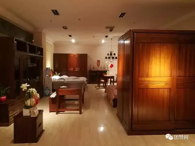 家有首饰千千万不如手上一颗钻,家有珠宝千千万不如手上一颗钻