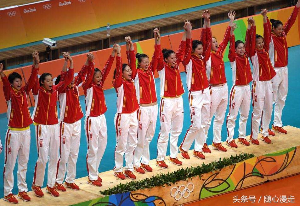 感动中国十大人物颁奖典礼回放,感动中国人物回顾