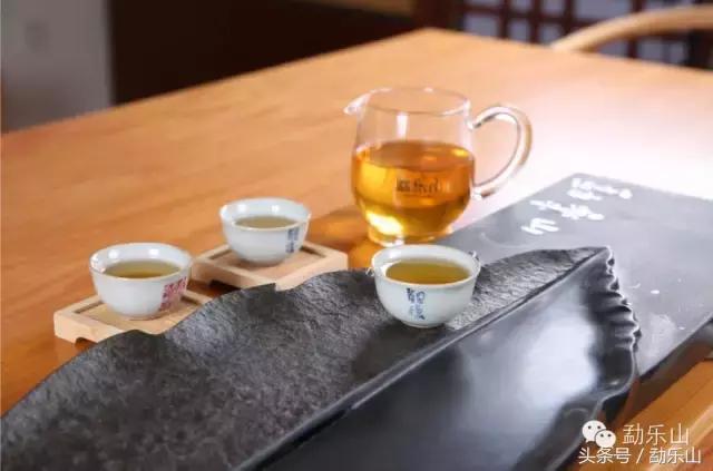 车内品茶氛围,怎样在家营造一种饮茶的氛围