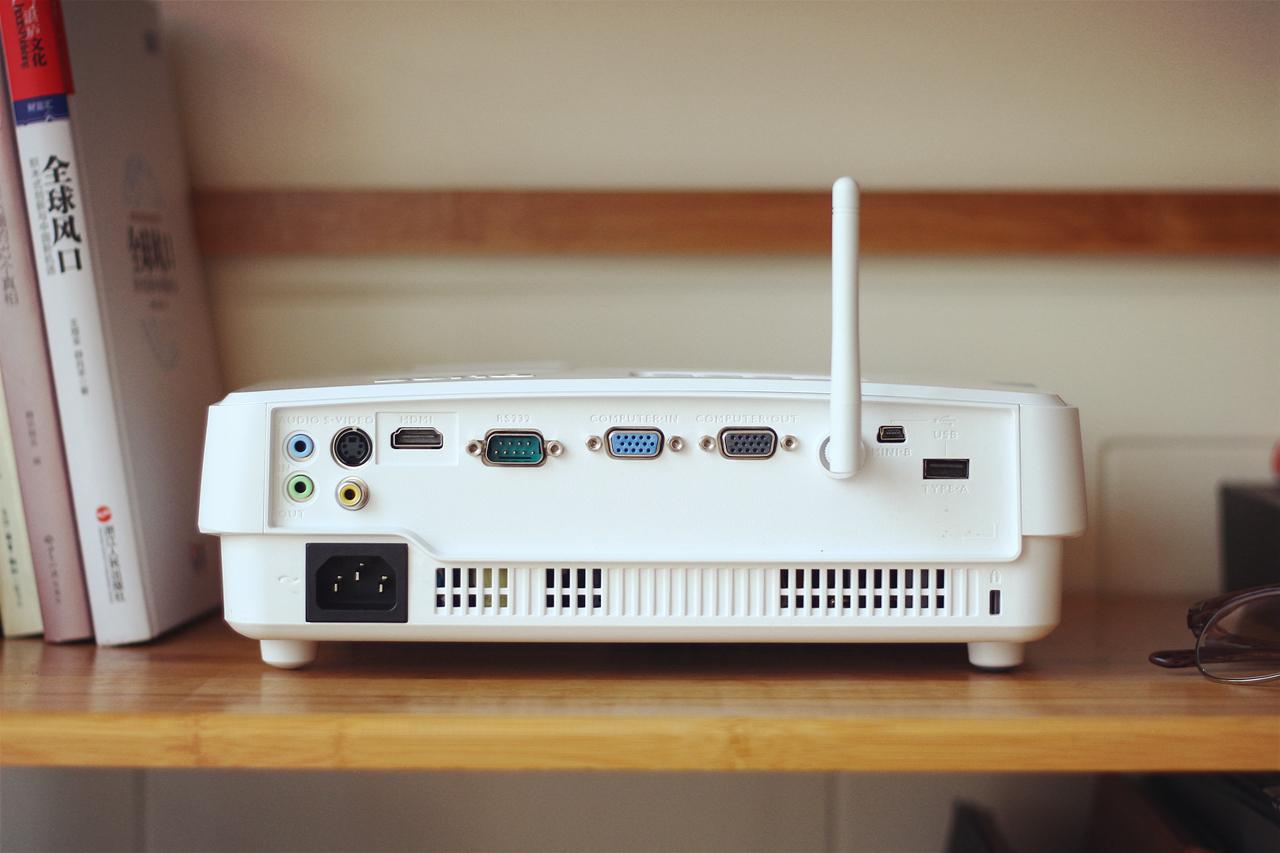 明基投影机e560,明基e560投影机没遥控器使用方法