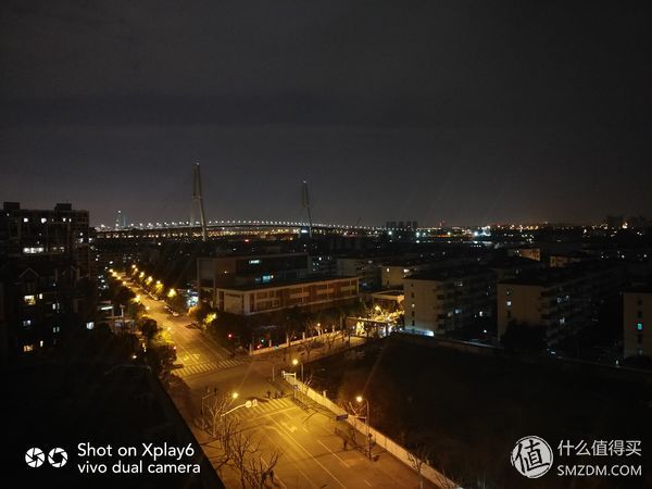 vivoxplay6内外屏是一体的吗,vivoxplay6曲面屏参数