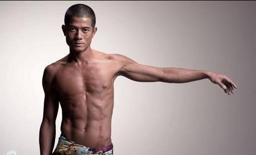 人鱼线和马甲线哪个厉害,人鱼线和马甲线对比