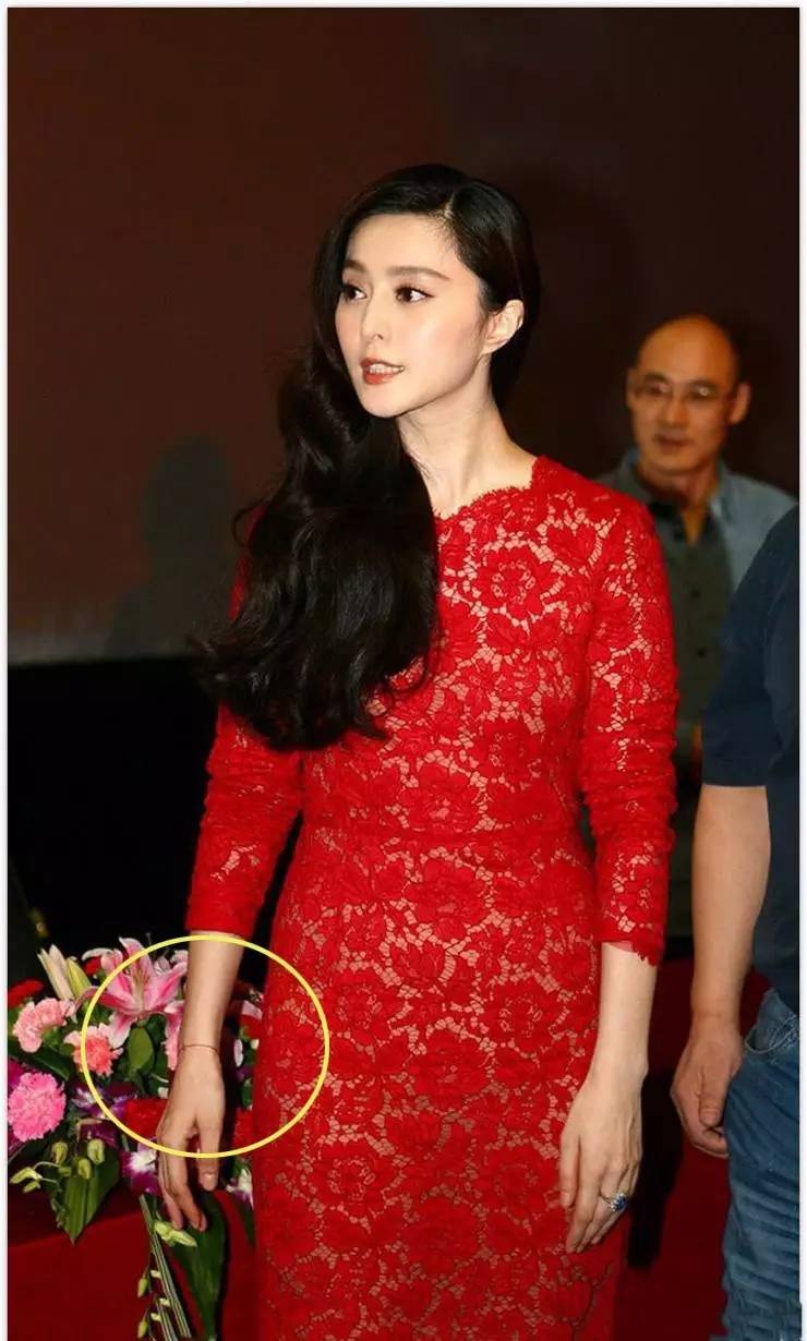 刘嘉玲佩戴的翡翠首饰原来这么美,刘嘉玲戴的宝格丽项链是哪一款