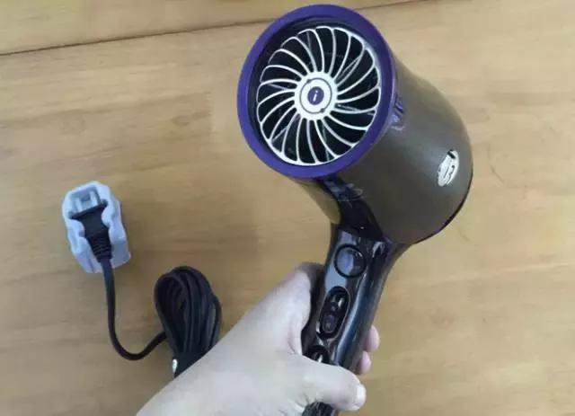 吹风机价钱越贵质量越好吗,负离子吹风机贵和便宜的区别