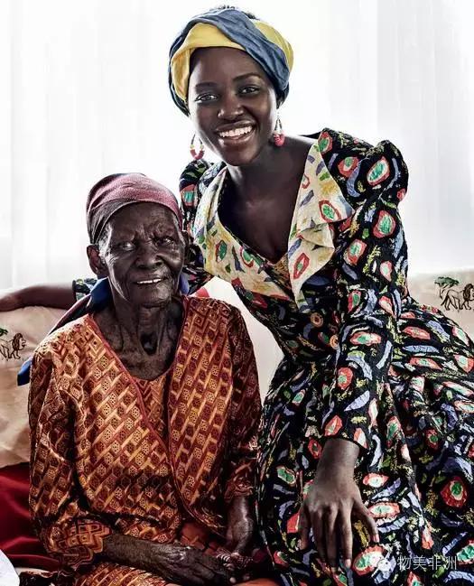 在《为奴十二载》里，来自非洲的她把这个角色演绎的淋漓尽致