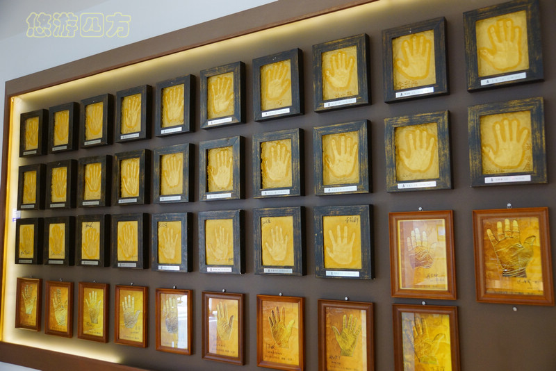 10万人民币现金有多高,8000万人民币现金有多重图文