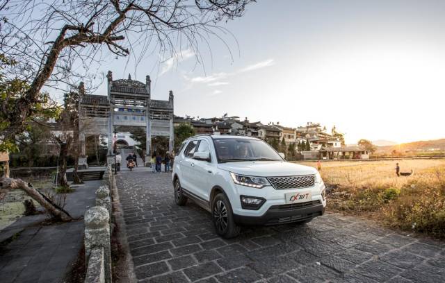 喧嚣的世界，长安CX70T还你静谧空间