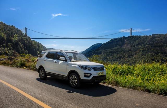 喧嚣的世界，长安CX70T还你静谧空间