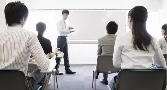 深圳平均工资最高的十个行业,深圳工资低2021