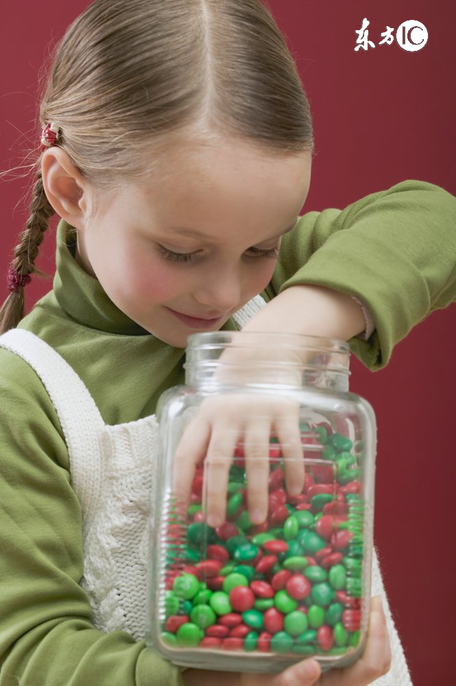 蜜蜡琥珀和老蜜蜡琥珀有什么区别,什么是蜜蜡琥珀的形成