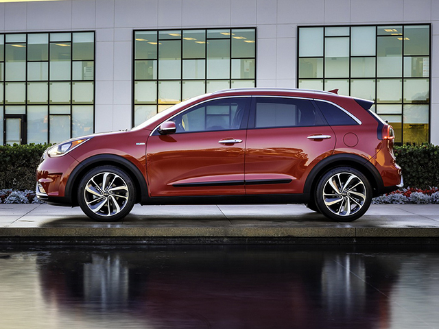 16款起亚k5hybrid混动测评,起亚混动极睿