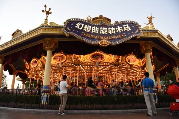 迪士尼小镇攻略一日游,上海迪士尼攻略一日游