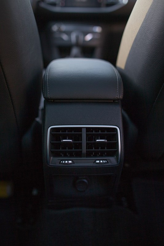 标致308s二手车15年价格1.6t,标致308s顶配睿驰版1.6t