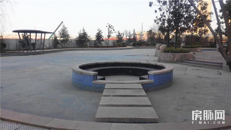 教育小区二手房买房,悦美国际和万科城润园哪个好