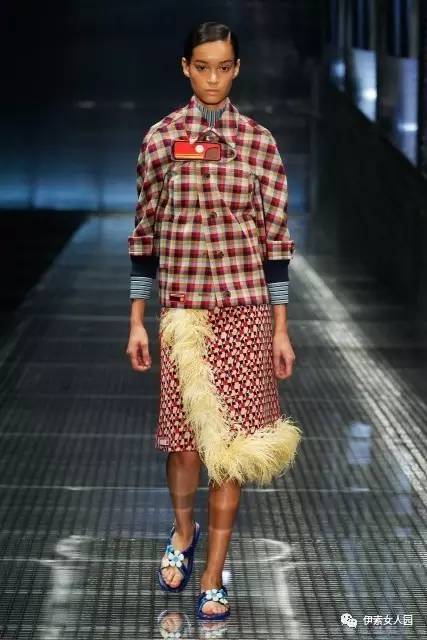 普拉达prada时装秀采访,2019普拉达prada秋冬时装周