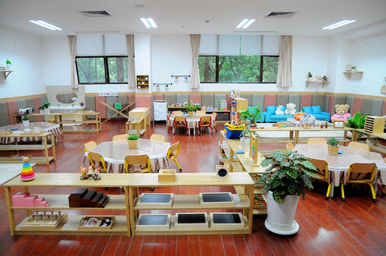 LED龙头转型做幼教：二孩时代幼儿园供应告急，八方诸侯来支援