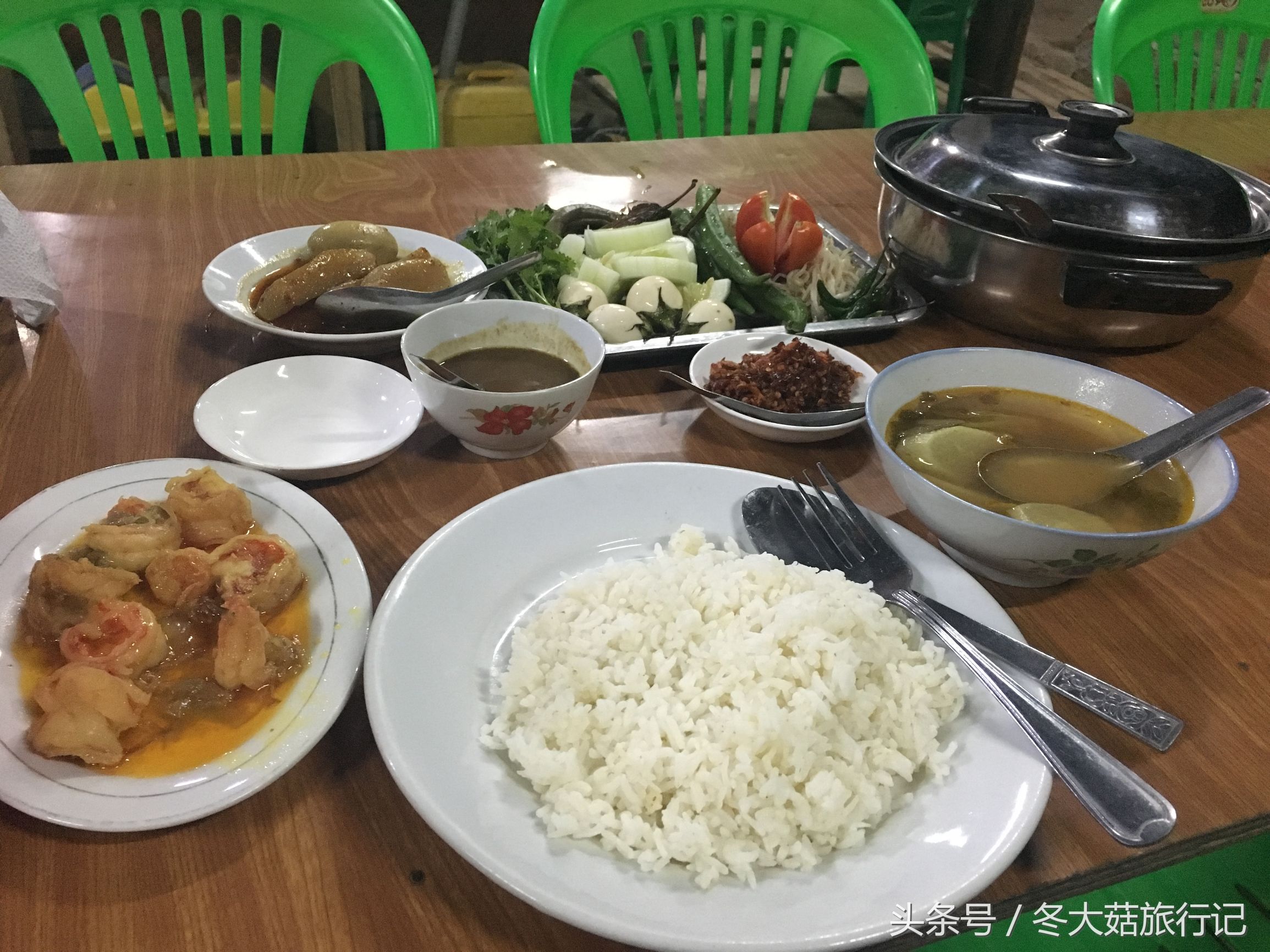 缅甸维桑沙滩，邂逅做梦都想去中国的中缅混血儿