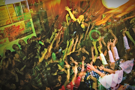 玉林路的小酒馆和赵雷的故事,赵雷的成都如同山涧