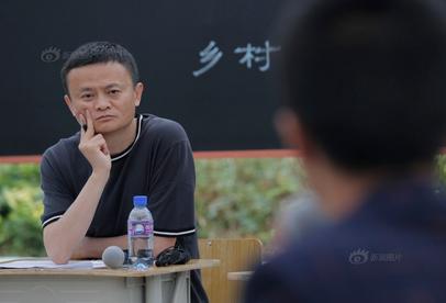 做电商卖什么产品一年赚千万 (刚干电商卖什么产品利润高)