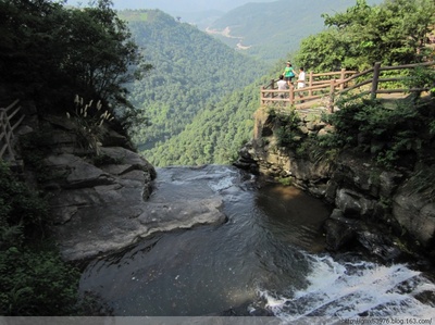 去宁波游玩,到宁波有什么特色的景点