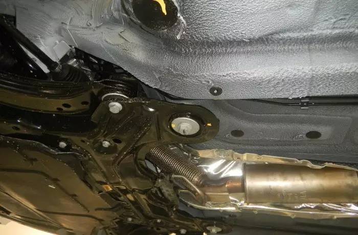 底盘装甲注意事项大全,底盘装甲哪里能喷哪里不能喷