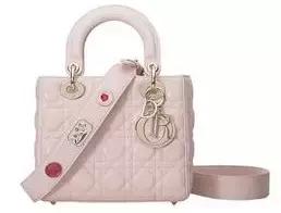 高傲的奢侈品牌都开始疯狂的进军新微商营销，你还要端着吗？