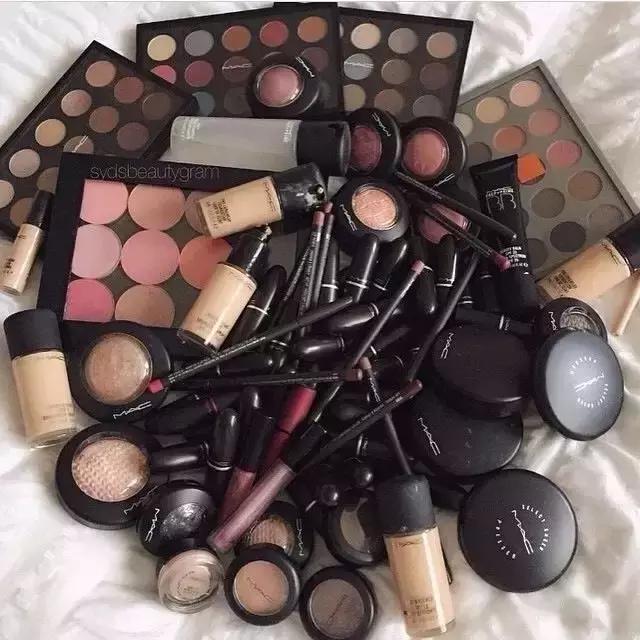 sad!我可能买了一个假化妆台!