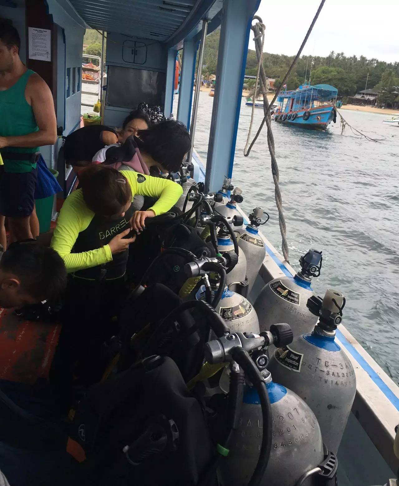 泰国｜涛岛：在海上漂了一年，我终于沉下去了