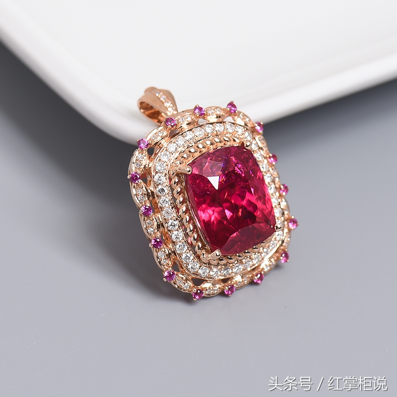 哪种珠宝会让你更有高级感,十佳轻奢时尚珠宝该怎么选