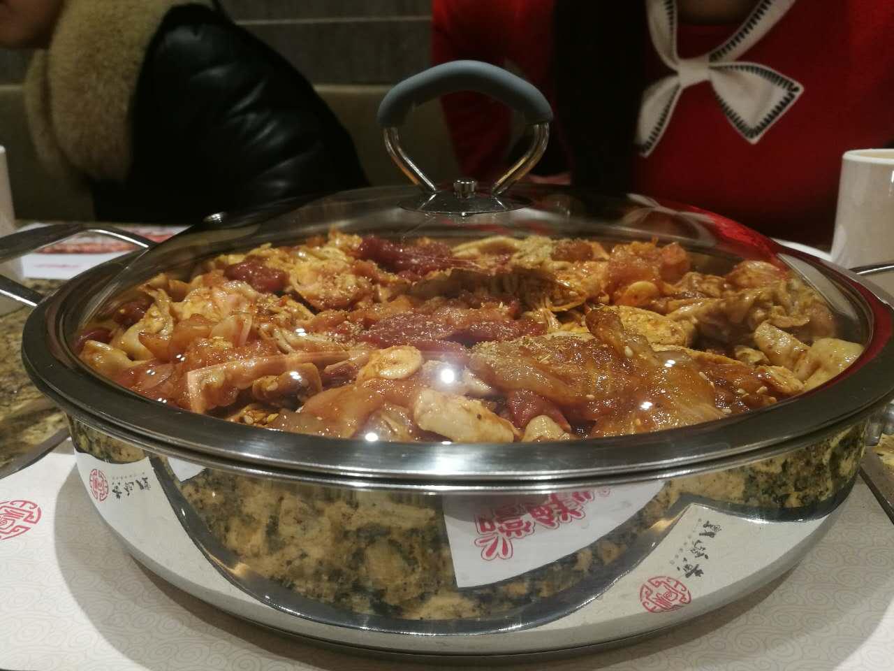 南充黄记煌三汁焖锅王府井店团购,探店黄记煌三汁焖锅