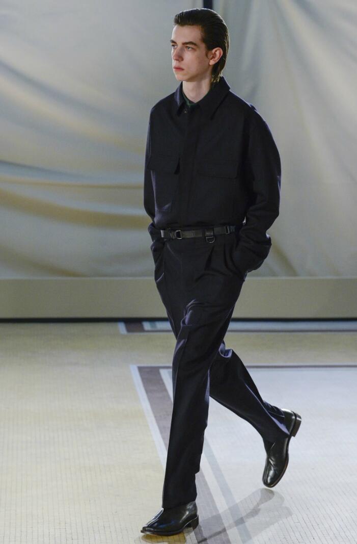 秋冬简约男装,秋冬男装流行款式