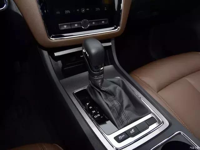 帝豪gl跟荣威i6哪个更好,二手车荣威i6还是帝豪gl耐用