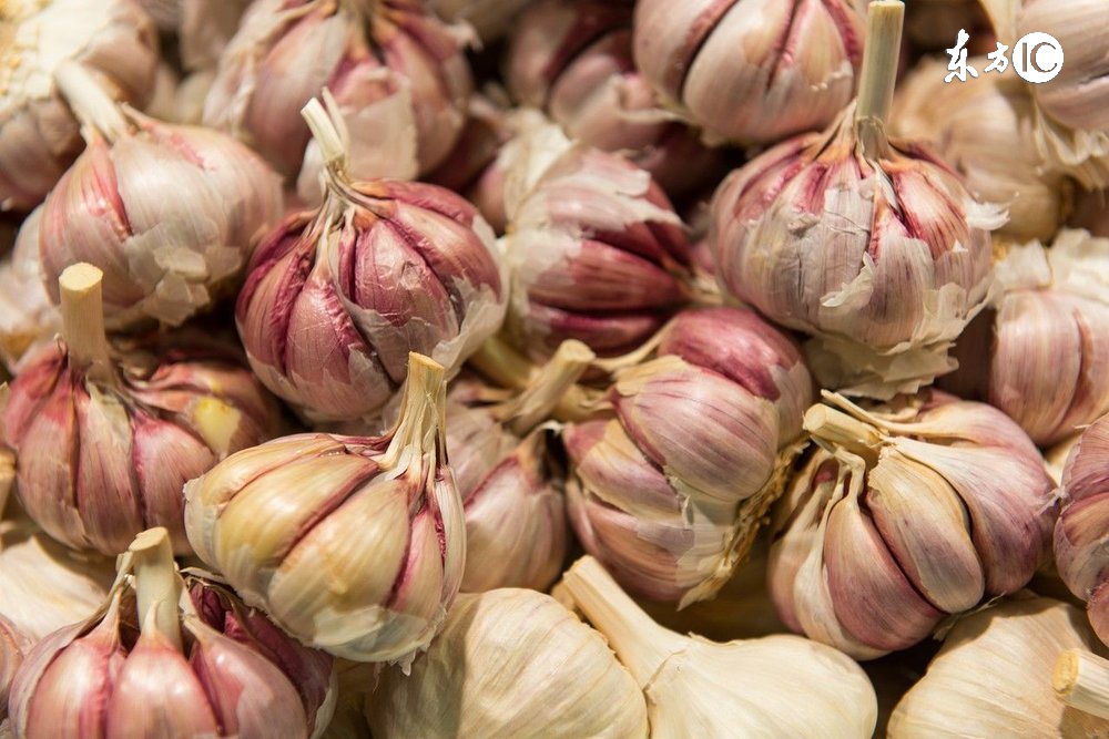 咽喉炎怎么治疗除根,万应胶囊治疗咽喉炎