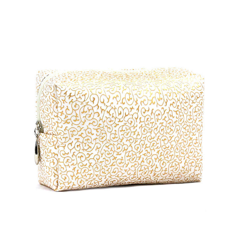 脱妆这10大技巧让你持妆一整天,你还在用手上底妆吗