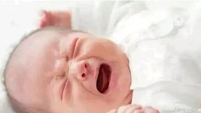 宝宝嗓子哭坏了,婴儿和智障母亲在家嗓子都哭哑了