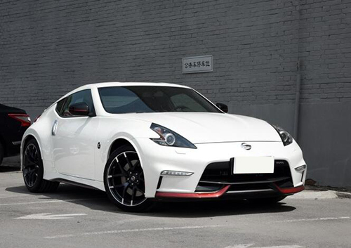 一辆车都不送我,还口口声声说爱我