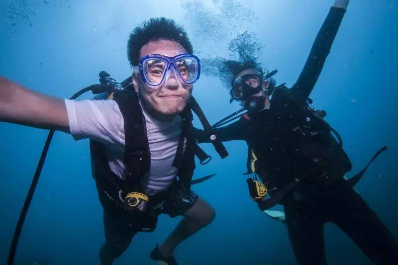 泰国｜涛岛：在海上漂了一年，我终于沉下去了