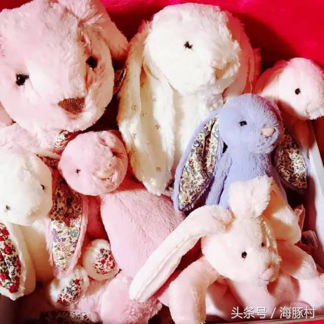 男票你听我说,再送这些礼物,人家真要拿小拳拳捶你胸口了!