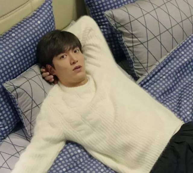 这件好看不贵的毛衣，泫雅、珉豪、李敏镐等都穿过！