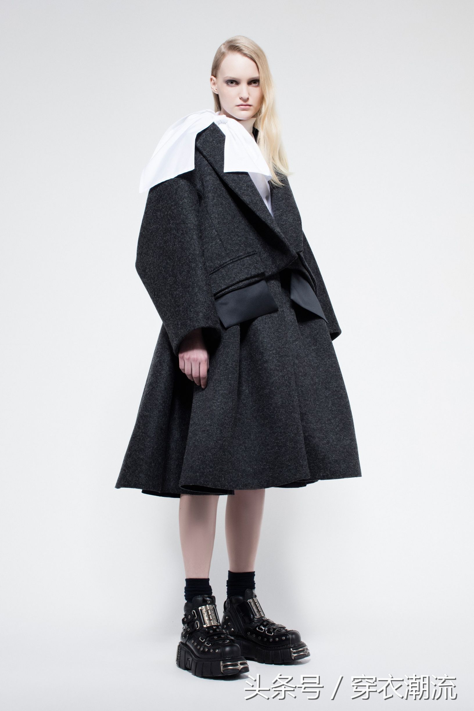 dicekayek大衣,dicekayek多少钱